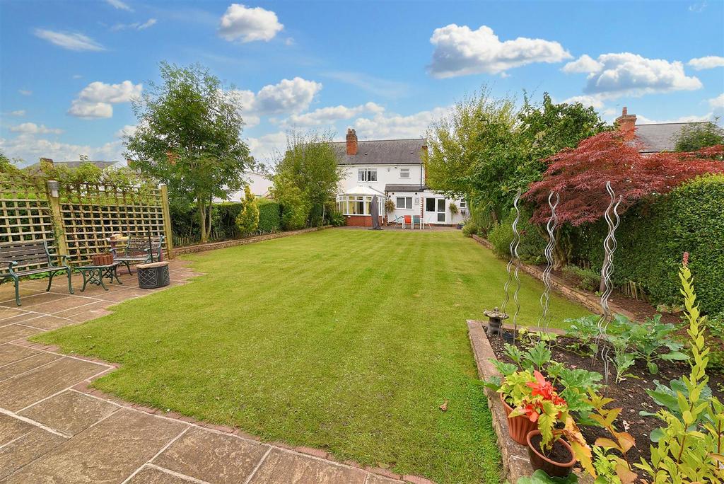 Garden3.JPG