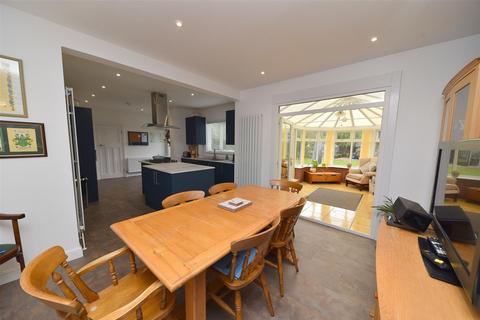 145 Balden Road, Harborne, Birmingham, B32 2EL