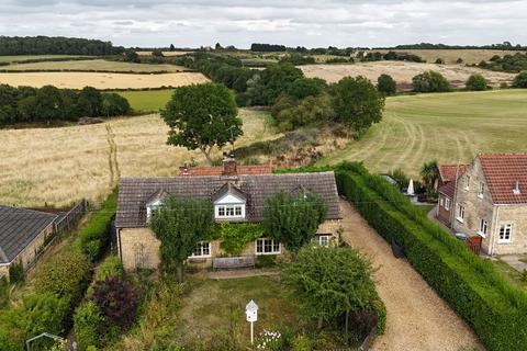 3 bedroom detached house for sale, Station Road, Little Bytham