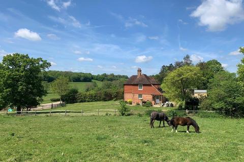 3 bedroom semi-detached house for sale, The Dens, Wadhurst, East Sussex, TN5