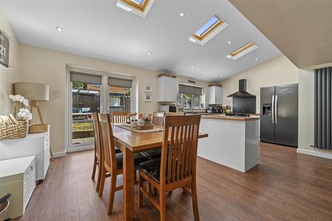 4 bedroom detached house for sale, 52 Yeoman Way, Hadleigh