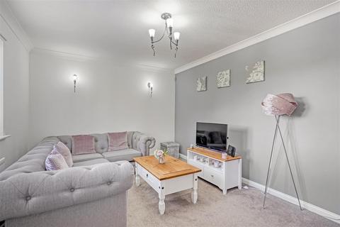 2 bedroom apartment for sale, Marlborough Drive, Darlington