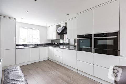 26 Barley Drive, Gravesend, DA11 7GP