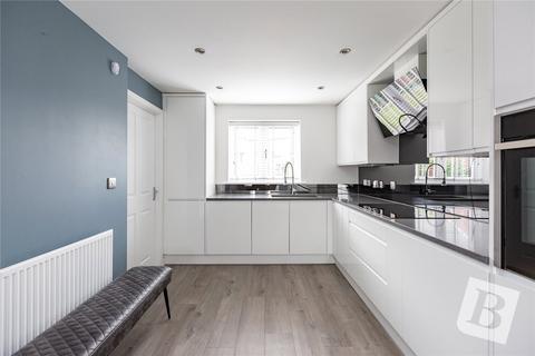 26 Barley Drive, Gravesend, DA11 7GP