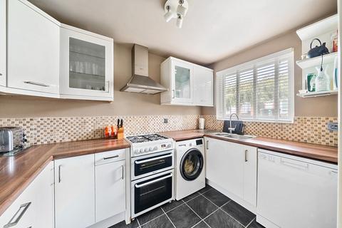 3 bedroom terraced house for sale, Headley Grove, Tadworth, Surrey. KT20