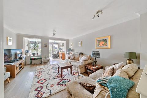 56 Headley Grove, Tadworth, KT20 5JF