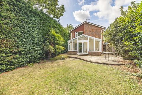 4 bedroom detached house for sale, Addington Close, Windsor