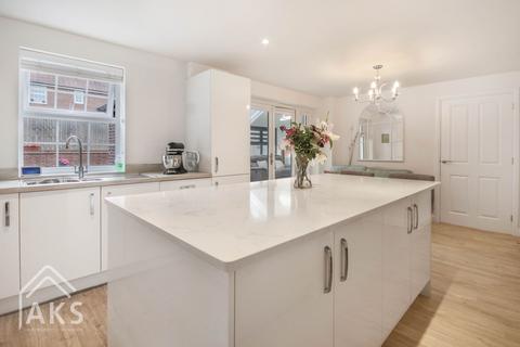 5 Bolton Way, Littleover, Derby, DE23 3AW