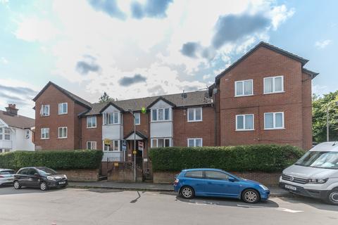 2 bedroom flat for sale, Abercromby Avenue, High Wycombe HP12