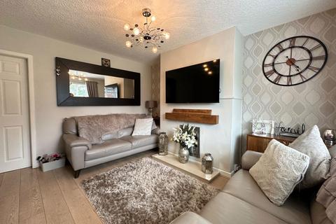 2 bedroom end of terrace house for sale, Thorsby Avenue, Hyde, Greater Manchester, SK14 5PH