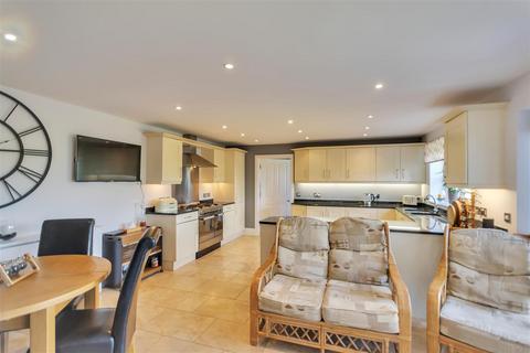 2 Borderbrook, Tallarn Green, Malpas, SY14 7JH