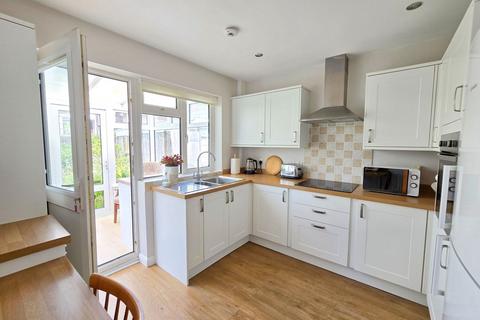 4 Leat Close, Dousland, Yelverton, PL20 6NU
