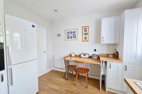 4 Leat Close, Dousland, Yelverton, PL20 6NU