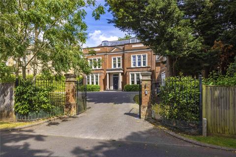 5 bedroom detached house for sale, Eaton Park, Cobham, Surrey, KT11