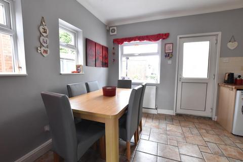 32 Abbey Road, Scunthorpe, DN17 1JN