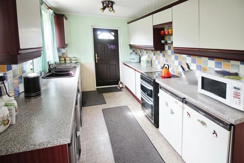 3 bedroom detached house for sale, Moor Avenue, Wakefield WF3