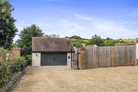 Sunny Bank Braypool Lane, Patcham, Brighton, BN1 8ZH