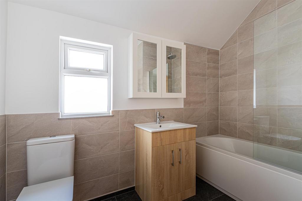 Kimberley Road 126-14.jpg