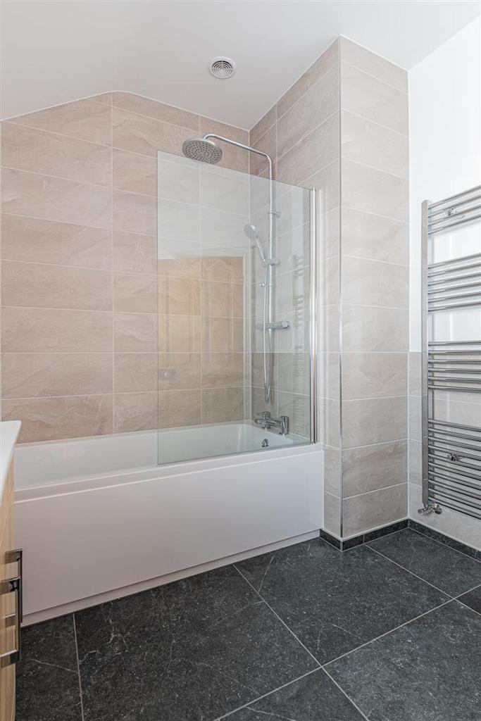 Kimberley Road 126-15.jpg