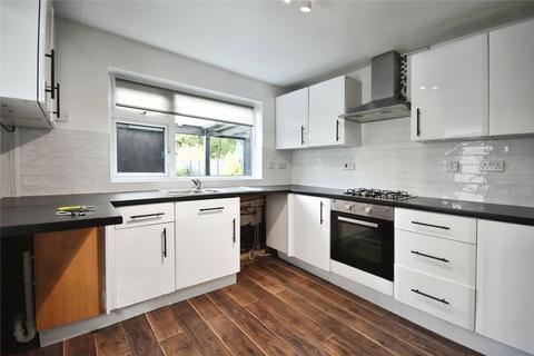 3 bedroom semi-detached house for sale, West Drive, Bath Road RG31