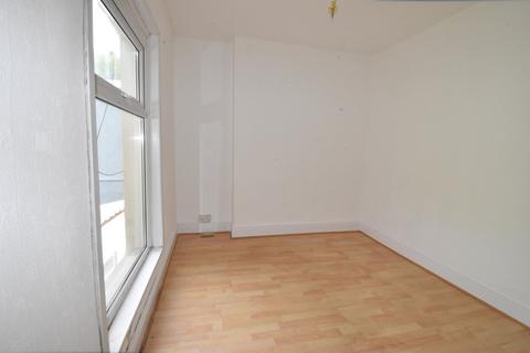287 Graig Road, Godrergraig, Swansea, SA9 2NZ
