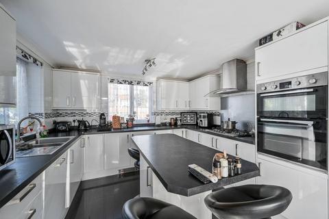 3 bedroom terraced house for sale, Sevenoaks Road, Honor Oak Park, London, SE4