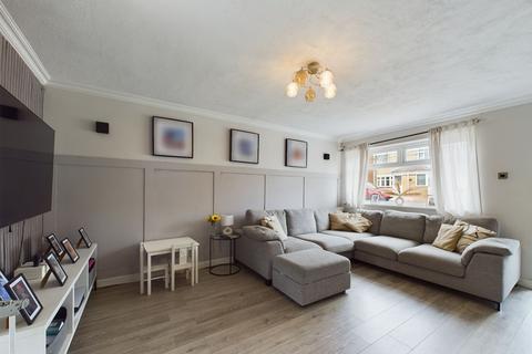 10 Dovey Close, Astley, Manchester, M29 7NP
