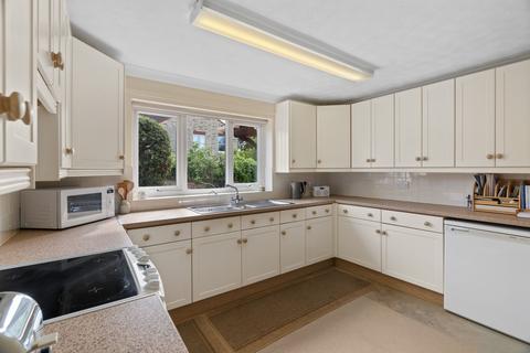 3 bedroom detached bungalow for sale, Belvoir Road, Cambridge, CB4