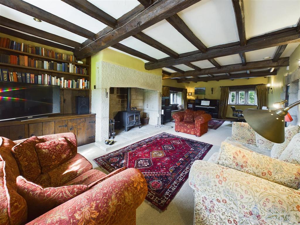 CAM02964 G0-PR0256-STILL035.jpg