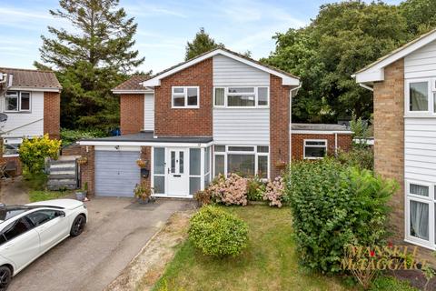 4 bedroom detached house for sale, The Spinney, Hassocks, BN6