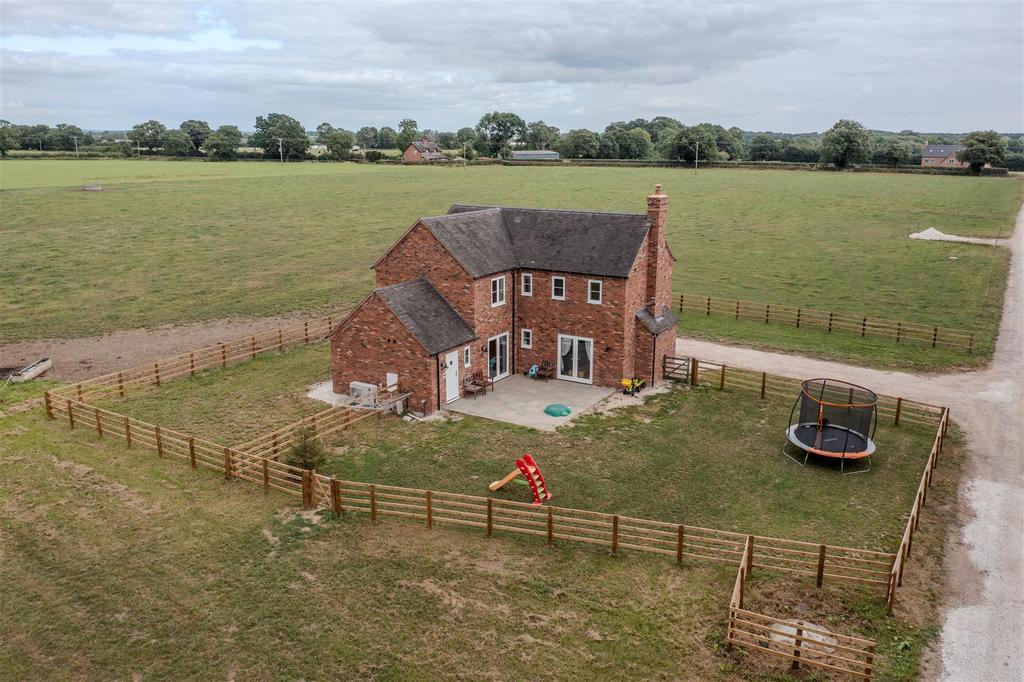 Breach Gorse Farm Drone-42.jpg