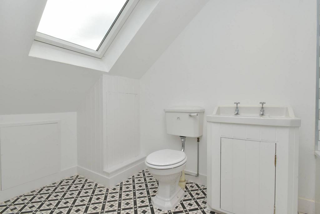MFL3222763 214.jpg