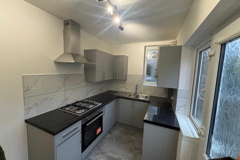 2 bedroom maisonette to rent, HA6 1PD, Northw