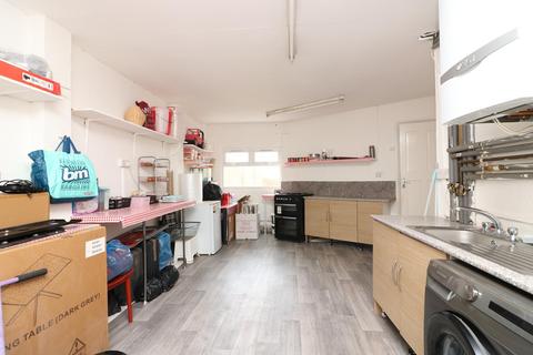 13 Ascot Gardens, Southall, UB1 2RZ