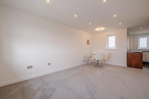 1 bedroom flat for sale, Lesney Gardens, Rochford SS4