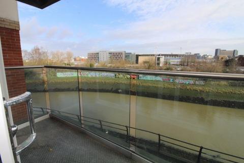 Flat 6, Centrums Court, 2 Pooleys Yard, Ipswich, IP2 0AR
