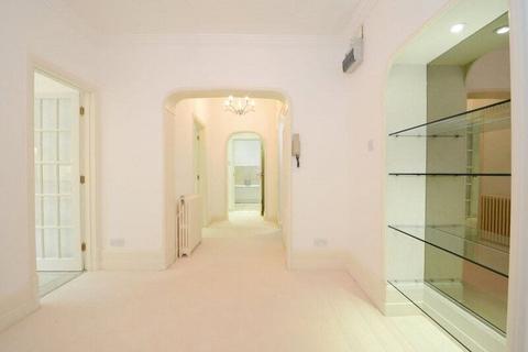 2 bedroom flat for sale, Flat K, Dormy House, Portnall Drive, Virginia Water, Surrey, GU25 4NP