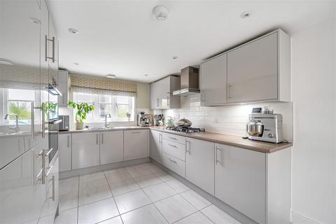 3 bedroom detached house for sale, Stret Ewyn, Newquay TR8