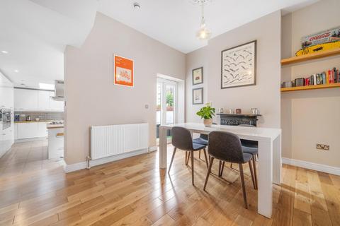 5 bedroom house for sale, Tregothnan Road, SW9