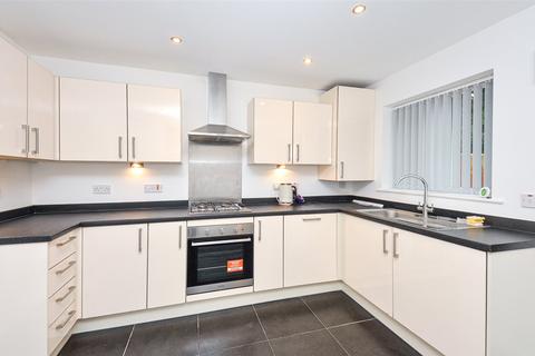 3 bedroom terraced house for sale, Cysgod Y Castell, Llandudno Junction, Conwy, LL31