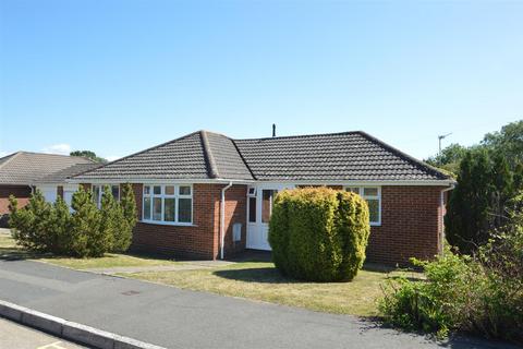 3 bedroom detached bungalow for sale, BINSTEAD VILLAGE