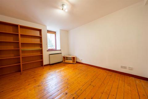 1 bedroom flat for sale, Speygate, Perth