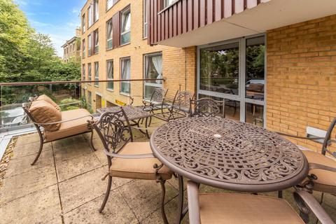 2 bedroom flat for sale, Highbury Grove, London, N5