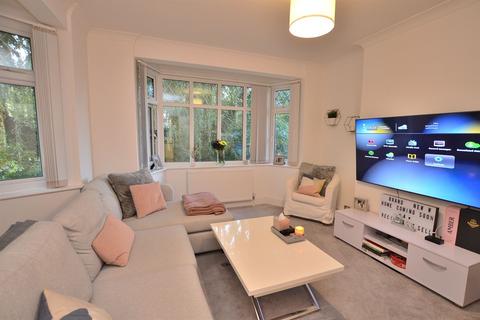 14, Rectory Court Goldings Hill, Loughton, IG10 1LN