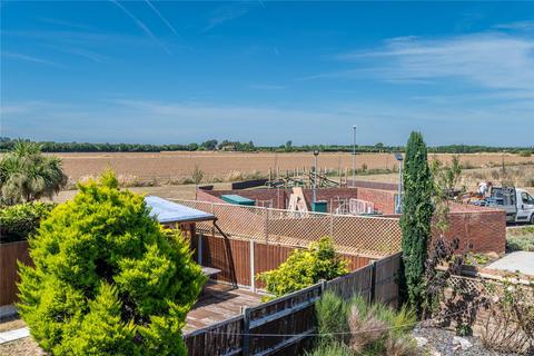 2 Townfield Walk, Great Wakering, Southend-on-sea, SS3 0PD