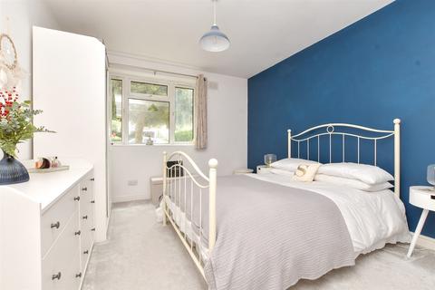 2 bedroom ground floor maisonette for sale, Worcester Road, Sutton, Surrey