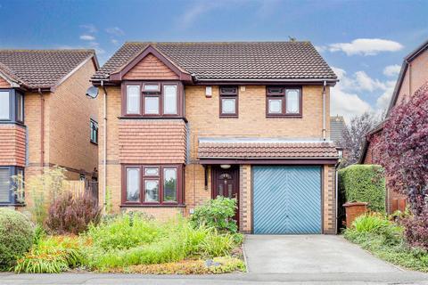 4 bedroom detached house for sale, Strathmore Road, Arnold NG5