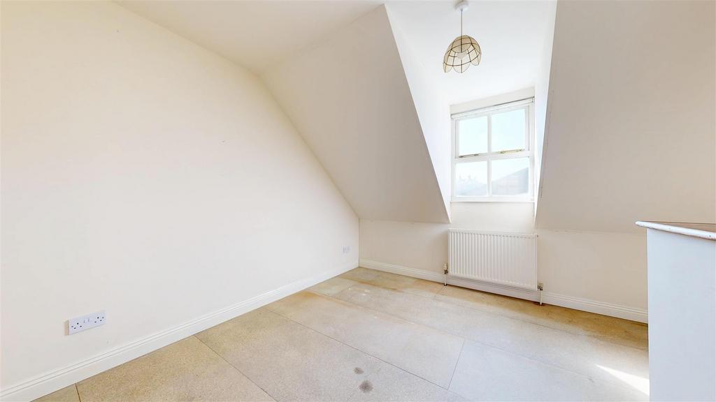 115-High-Street-03192025 172358.jpg