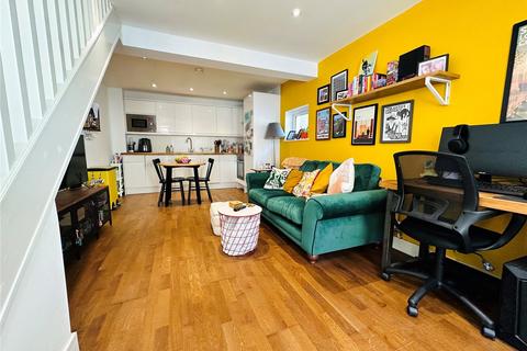 263d Brownhill Road, Catford, London, SE6 1AE