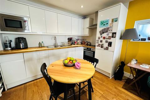 263d Brownhill Road, Catford, London, SE6 1AE